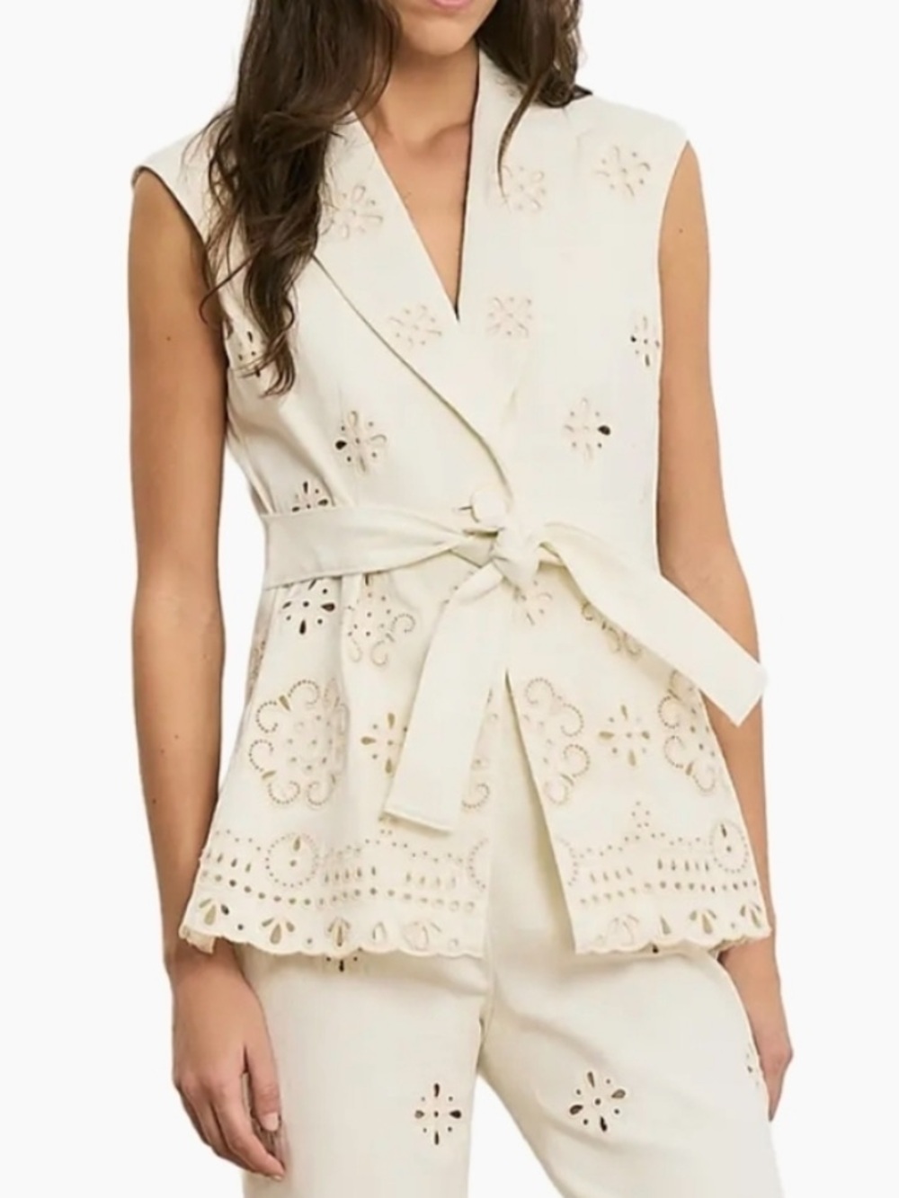 ISO Veronica Beard Townes size 00 - 0 Cream Eyelet Sleeveless Tie-Waist Vest
